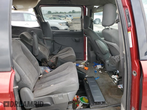 2005 Dodge Caravan SXT with VIN 2D4GP44L05R480918, listed as a Copart auction lot 58523645 with 212,535 mi miles and Salvage title. Bid and sale history available at DreamBid. Image 11.