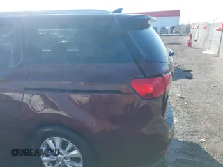 2015 Kia Sedona LX with VIN KNDMB5C14F6059569, listed as a IAAI auction lot 41564739 with 167,275 mi miles. Bid and sale history available at carsss.com. Image 18.