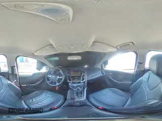 2014 Ford Focus Titanium z VIN 1FADP3N29EL409568, wystawiony jako Copart lot #62295345 z przebiegiem 53 401 mil mil oraz Szkoda całkowita • Salvage title. Historia ofert i sprzedaży dostępna na DreamBid. Obrazek 14.