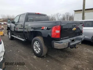 2011 Chevrolet Silverado 3500HD DRW LTZ with VIN 1GC4K1C80BF207734, listed as a Copart auction lot 83977264 with 365,829 mi miles and Salvage Title. Bid and sale history available at carsss.com. Image 2.