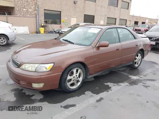 2001 Lexus ES 300 with VIN JT8BF28G310340604, listed as a IAAI auction lot 42113774 with 260,303 mi miles and . Bid and sale history available at DreamBid. Image 17.