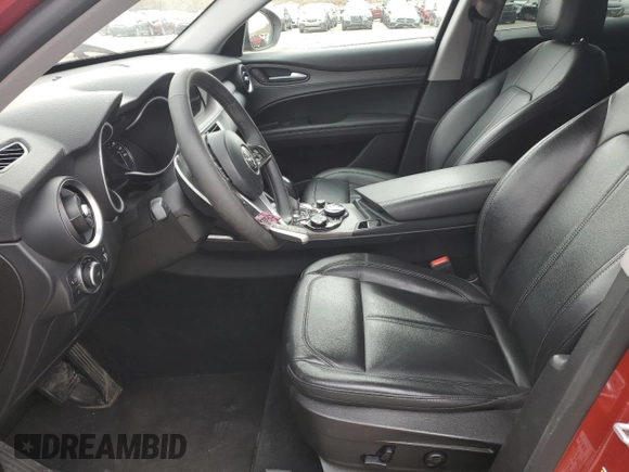 2019 Alfa Romeo Stelvio Ti Sport z VIN ZASPAKBN4K7C54604, wystawiony jako Copart lot #49912975 z przebiegiem 40 301 mil mil oraz Szkoda całkowita • Salvage title. Historia ofert i sprzedaży dostępna na DreamBid. Obrazek 7.