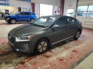 2021 Hyundai Ioniq SE z VIN KMHC75LC9MU258183, wystawiony jako Copart lot #55241505 z przebiegiem 93 854 mil mil oraz Szkody całkowita. Historia ofert i sprzedaży dostępna na DreamBid. Obrazek 1.