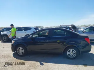 2014 Chevrolet Sonic LT with VIN 1G1JC5SH1E4243143, listed as a IAAI auction lot 41841260 with 170,514 mi miles and . Bid and sale history available at DreamBid. Image 14.