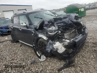 2017 MINI Countryman Cooper S z VIN WMZYT3C38H3D98136, wystawiony jako Copart lot #73299934 z przebiegiem Nie podano mil oraz Szkoda całkowita • Salvage title. Historia ofert i sprzedaży dostępna na DreamBid. Obrazek 4.