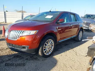 2014 Lincoln MKX with VIN 2LMDJ8JK2EBL00416, listed as a IAAI auction lot 40693429 with 118,427 mi miles. Bid and sale history available at carsss.com. Image 2.