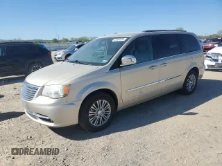 2014 Chrysler Town & Country Touring-L with VIN 2C4RC1CG7ER201713, listed as a Copart auction lot 53333235 with 130,389 mi miles and Clean Title. Bid and sale history available at carsss.com. Image 1.