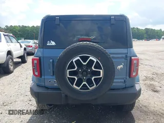 2024 Ford Bronco Outer Banks with VIN 1FMDE8BH5RLA98387, listed as a IAAI auction lot 42496928 with 6,433 mi miles and . Bid and sale history available at DreamBid. Image 17.