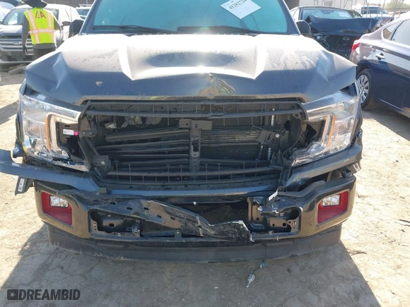 2019 Ford F-150 XL with VIN 1FTMF1CBXKKE90246, listed as a IAAI auction lot 41202724 with 10,191 mi miles. Bid and sale history available at carsss.com. Image 6.