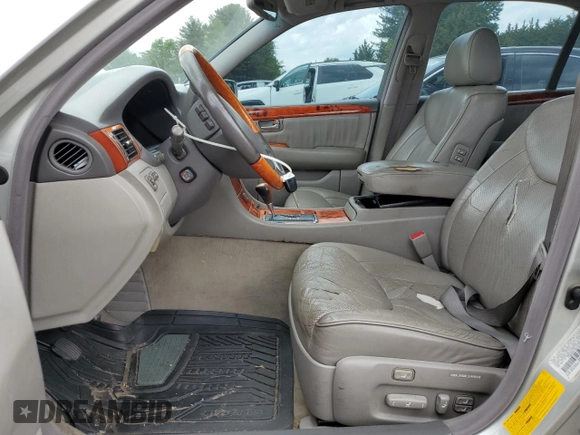 2003 Lexus LS 430 z VIN JTHBN30FX30102599, wystawiony jako Copart lot #58850365 z przebiegiem 245 545 mil mil oraz Czysty tytuł • Clean title. Historia ofert i sprzedaży dostępna na DreamBid. Obrazek 7.