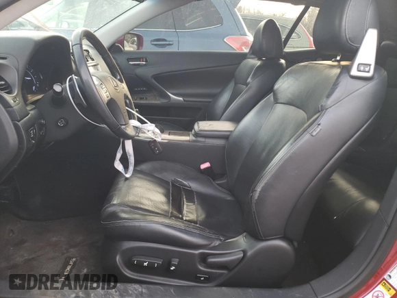 2011 Lexus IS 250 C с VIN JTHFF2C2XB2519645, выставлен на аукционе Copart как лот 45910135 с пробегом 160 182 миль миль и Чистый • Clean title. История ставок и продаж доступна на DreamBid. Изображение 7.