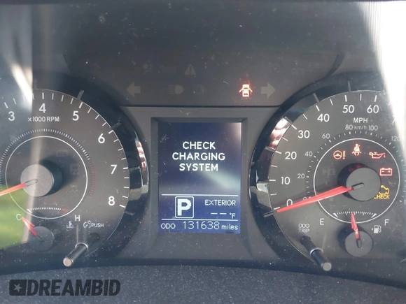 2015 Toyota Sienna LE AAS with VIN 5TDKK3DCXFS594370, listed as a IAAI auction lot 41910126 with 131,638 mi miles. Bid and sale history available at carsss.com. Image 7.