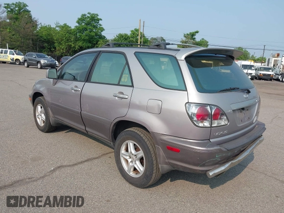 2001 Lexus RX 300 z VIN JTJHF10U910167787, wystawiony jako IAAI lot #42447267 z przebiegiem 165 671 mil mil oraz . Historia ofert i sprzedaży dostępna na DreamBid. Obrazek 3.