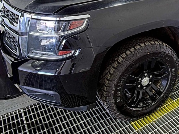 2015 Chevrolet Tahoe z VIN 1GNSK3KC1FR280311, wystawiony jako IAAI lot #42501069 z przebiegiem 108 093 mil mil oraz . Historia ofert i sprzedaży dostępna na DreamBid. Obrazek 6.