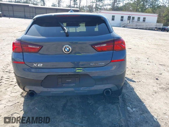 2022 BMW X2 sDrive28i with VIN WBXYH9C06N5T66960, listed as a IAAI auction lot 41800229 with 80,361 mi miles. Bid and sale history available at carsss.com. Image 16.