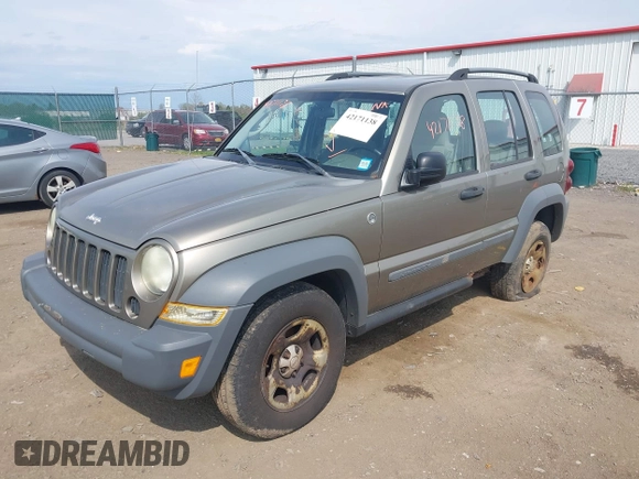 2005 Jeep Liberty Sport with VIN 1J4GL48K35W504401, listed as a IAAI auction lot 42171138 with 148,630 mi miles. Bid and sale history available at carsss.com. Image 2.