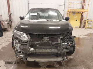 2019 Nissan Rogue SV with VIN 5N1AT2MV7KC785630, listed as a IAAI auction lot 41629871 with 136,928 mi miles and . Bid and sale history available at carsss.com. Image 13.