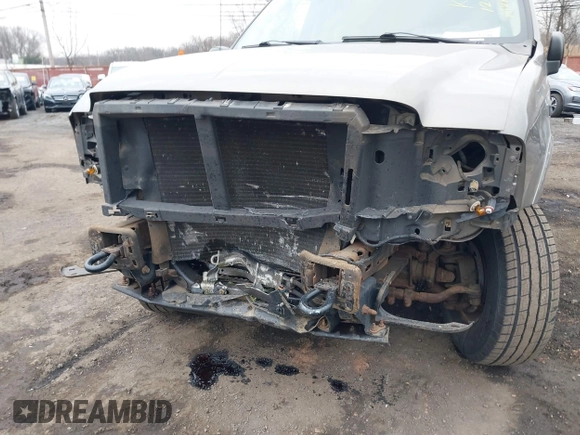 2005 Ford Excursion Limited with VIN 1FMNU43S25ED44885, listed as a IAAI auction lot 41322350 with 65,112 mi miles and . Bid and sale history available at DreamBid. Image 6.