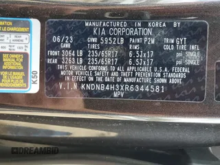 2024 Kia Carnival LX with VIN KNDNB4H3XR6344581, listed as a Copart auction lot 82281364 with 17,140 mi miles and Salvage Title. Bid and sale history available at carsss.com. Image 15.