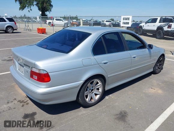 2003 BMW 5 Series 525i z VIN WBADT43403G032776, wystawiony jako IAAI lot #42142615 z przebiegiem Nie podano mil oraz . Historia ofert i sprzedaży dostępna na DreamBid. Obrazek 4.