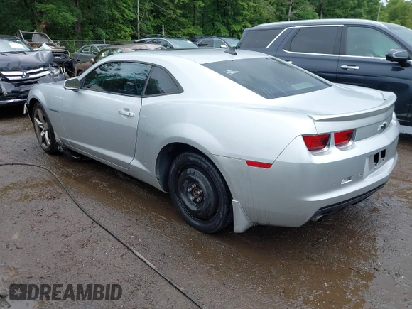 2011 Chevrolet Camaro 2LT with VIN 2G1FC1ED3B9140001, listed as a IAAI auction lot 42277118 with 180,796 mi miles and . Bid and sale history available at DreamBid. Image 3.