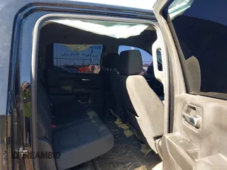 2020 Chevrolet Silverado 1500 LT with VIN 3GCPWCED2LG412902, listed as a IAAI auction lot 40823405 with 98,359 mi miles. Bid and sale history available at carsss.com. Image 8.