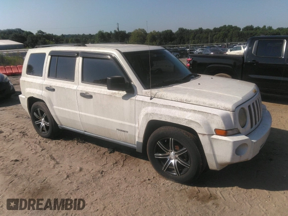 2008 Jeep Patriot Sport with VIN 1J8FF28W28D537012, listed as a IAAI auction lot 42578895 with 162,158 mi miles and . Bid and sale history available at DreamBid. Image 1.
