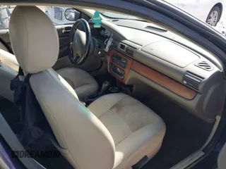 2006 Chrysler Sebring with VIN 1C3EL66R06N101402, listed as a IAAI auction lot 41563520 with 182,128 mi miles and . Bid and sale history available at DreamBid. Image 5.