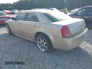 2006 Chrysler 300 Touring with VIN 2C3KA53G26H343090, listed as a IAAI auction lot 42196204 with 175,086 mi miles and . Bid and sale history available at DreamBid. Image 3.