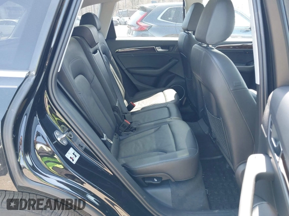 2016 Audi Q5 Premium Plus z VIN WA1D7AFP2GA016335, wystawiony jako IAAI lot #42056239 z przebiegiem 83 857 mil mil oraz . Historia ofert i sprzedaży dostępna na DreamBid. Obrazek 8.