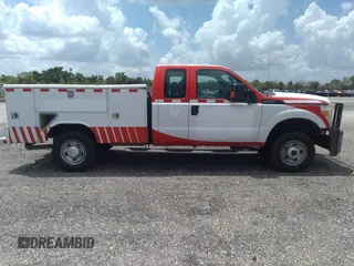 2016 Ford F-250 XL with VIN 1FD7X2B64GEC87424, listed as a IAAI auction lot 42014960 with 557,866 mi miles and . Bid and sale history available at DreamBid. Image 13.