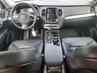 2016 Volvo XC90 T6 Momentum z VIN YV4A22PK2G1065953, wystawiony jako Copart lot #56627265 z przebiegiem 147 936 mil mil oraz Czysty tytuł • Clean title. Historia ofert i sprzedaży dostępna na DreamBid. Obrazek 8.