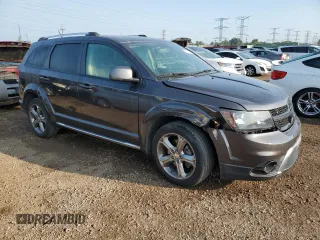 2016 Dodge Journey Crossroad z VIN 3C4PDCGB4GT171990, wystawiony jako Copart lot #62869914 z przebiegiem 130 803 mil mil oraz Szkoda całkowita • Salvage title. Historia ofert i sprzedaży dostępna na DreamBid. Obrazek 4.
