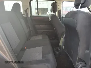 2015 Jeep Patriot Sport with VIN 1C4NJPBB5FD398639, listed as a Copart auction lot 47272375 with 175,451 mi miles and Salvage Title. Bid and sale history available at carsss.com. Image 11.