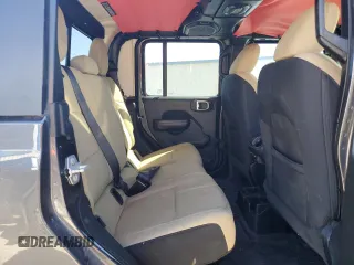 2020 Jeep Gladiator Sport S с VIN 1C6JJTAG4LL184187, выставлен на аукционе Copart как лот 47955245 с пробегом 72 445 миль миль и Списание • Salvage title. История ставок и продаж доступна на DreamBid. Изображение 10.