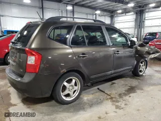 2009 Kia Rondo LX Base with VIN KNAFG528397269679, listed as a Copart auction lot 64802864 with 160,936 mi miles and Salvage Title. Bid and sale history available at carsss.com. Image 3.
