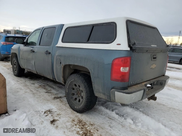 2007 Chevrolet Silverado 1500 LS with VIN 2GCEK13C471665350, listed as a Copart auction lot 83751414 with 411,891 mi miles and Clean Title. Bid and sale history available at carsss.com. Image 2.