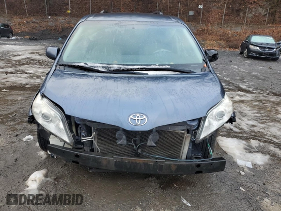 2014 Toyota Sienna LE AAS with VIN 5TDKK3DC7ES457093, listed as a Copart auction lot 84816084 with 171,256 mi miles and Salvage Title. Bid and sale history available at carsss.com. Image 5.