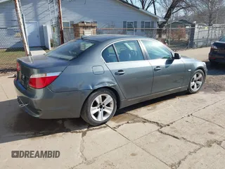 2004 BMW 5 Series 530i z VIN WBANA735X4B066047, wystawiony jako IAAI lot #41791005 z przebiegiem 147 534 mil mil oraz . Historia ofert i sprzedaży dostępna na DreamBid. Obrazek 4.
