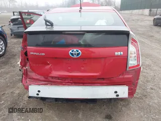 2015 Toyota Prius Four with VIN JTDKN3DU8F0456197, listed as a IAAI auction lot 41884023 with 8,510 mi miles. Bid and sale history available at carsss.com. Image 6.