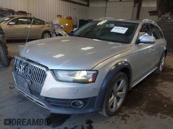 2013 Audi allroad A4 Premium Plus z VIN WA1UFAFL5DA210465, wystawiony jako IAAI lot #42207403 z przebiegiem 217 477 mil mil oraz . Historia ofert i sprzedaży dostępna na DreamBid. Obrazek 17.