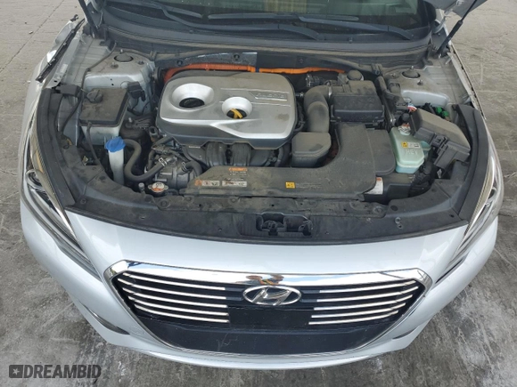 2017 Hyundai Sonata Hybrid Limited with VIN KMHE34L34HA066580, listed as a Copart auction lot 77194564 with 97,596 mi miles and Salvage Title. Bid and sale history available at carsss.com. Image 12.