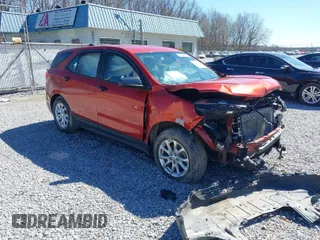 2020 Chevrolet Equinox LS with VIN 2GNAXHEV8L6209377, listed as a IAAI auction lot 41803505 with 85,895 mi miles. Bid and sale history available at carsss.com. Image 1.
