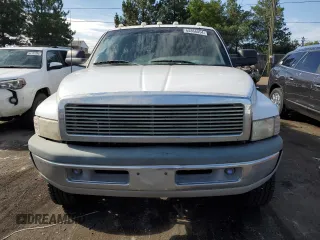 1998 Dodge Ram 2500 with VIN 3B7KF22Z3WG105585, listed as a Copart auction lot 68866854 with 181,466 mi miles and Salvage Title. Bid and sale history available at carsss.com. Image 5.