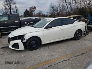 2023 Nissan Altima SR z VIN 1N4BL4CV3PN423723, wystawiony jako Copart lot #87211624 z przebiegiem 14 770 mil mil oraz Szkoda całkowita • Salvage title. Historia ofert i sprzedaży dostępna na DreamBid. Obrazek 1.