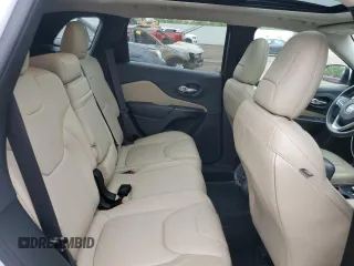 2015 Jeep Cherokee Limited z VIN 1C4PJMDS3FW511528, wystawiony jako Copart lot #58977015 z przebiegiem 167 652 mil mil oraz Czysty tytuł • Clean title. Historia ofert i sprzedaży dostępna na DreamBid. Obrazek 11.