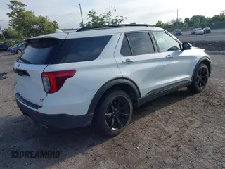 2020 Ford Explorer ST with VIN 1FM5K8GC9LGD03798, listed as a IAAI auction lot 41913678 with 58,772 mi miles. Bid and sale history available at carsss.com. Image 4.