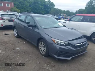 2022 Subaru Impreza z VIN 4S3GTAB63N3727765, wystawiony jako IAAI lot #42536733 z przebiegiem 15 489 mil mil oraz . Historia ofert i sprzedaży dostępna na DreamBid. Obrazek 1.