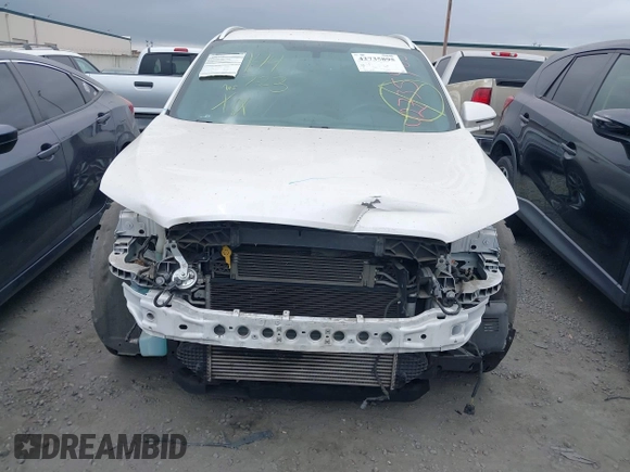 2019 Lincoln MKC Select with VIN 5LMCJ2C9XKUL17367, listed as a IAAI auction lot 42735895 with 57,624 mi miles and . Bid and sale history available at DreamBid. Image 13.