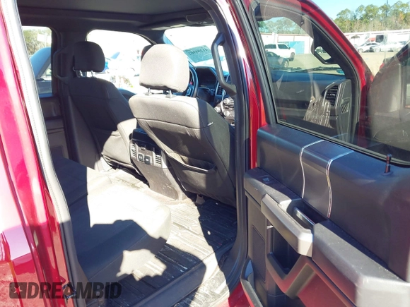 2017 Ford F-150 XL with VIN 1FTEW1EG0HFB05453, listed as a IAAI auction lot 41258902 with 120,411 mi miles. Bid and sale history available at carsss.com. Image 8.